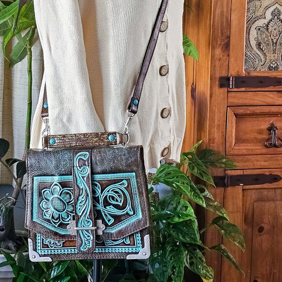 NWOT Patricia Nash Stella Flap Brown and Turquoise Handbag - Picture 2 of 15